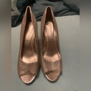 Gracee silver heels, size 7, worn small handful of times